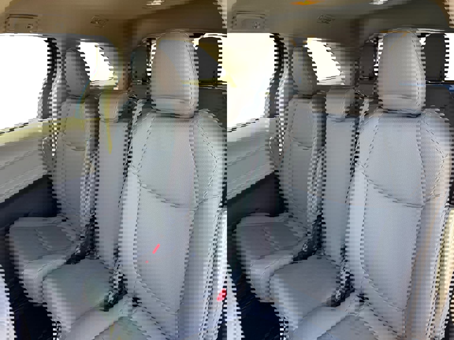 Used 2022 Toyota Sienna XLE image 16