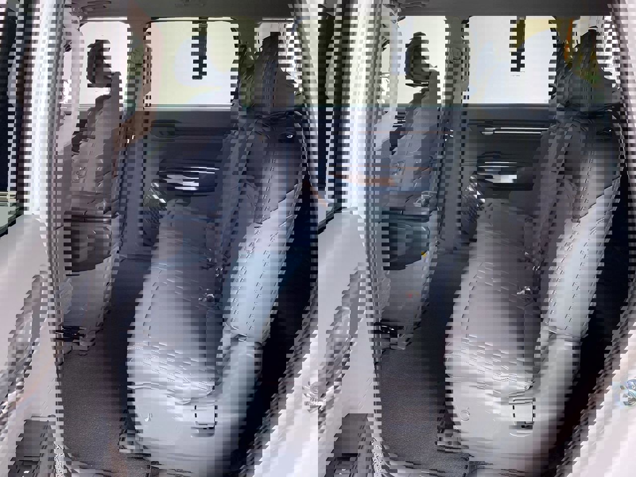 New 2026 Kia EV9 Light image 34