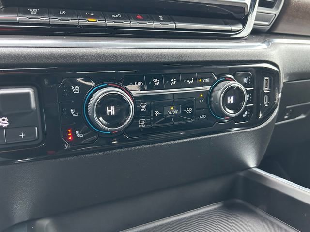 Used 2024 Chevrolet Silverado 2500 High Country w/ High Country Premium Package AWD/4WD image 29