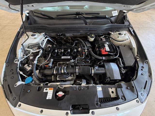 Used 2018 Honda Accord Sport image 20