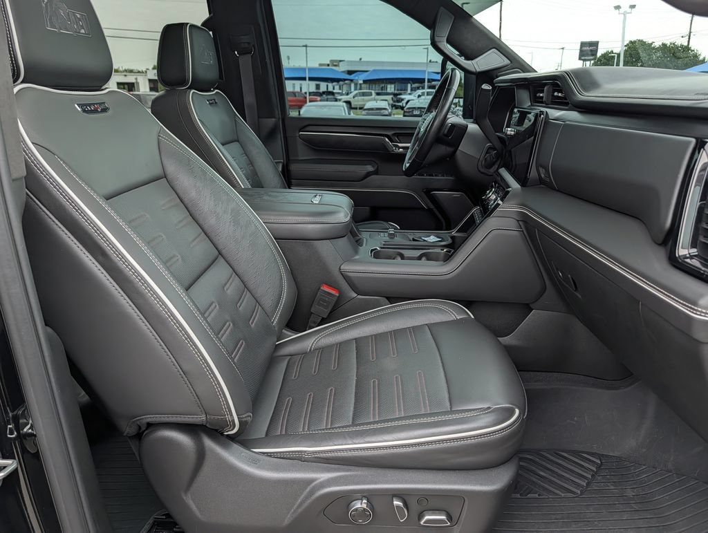 Used 2024 GMC Sierra 2500 AT4X w/ AT4X AEV Edition AWD/4WD image 33