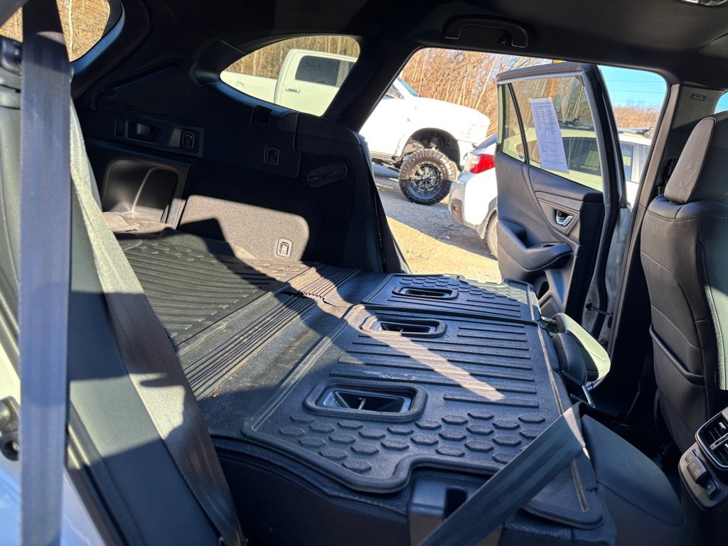 Used 2022 Subaru Outback Wilderness image 10