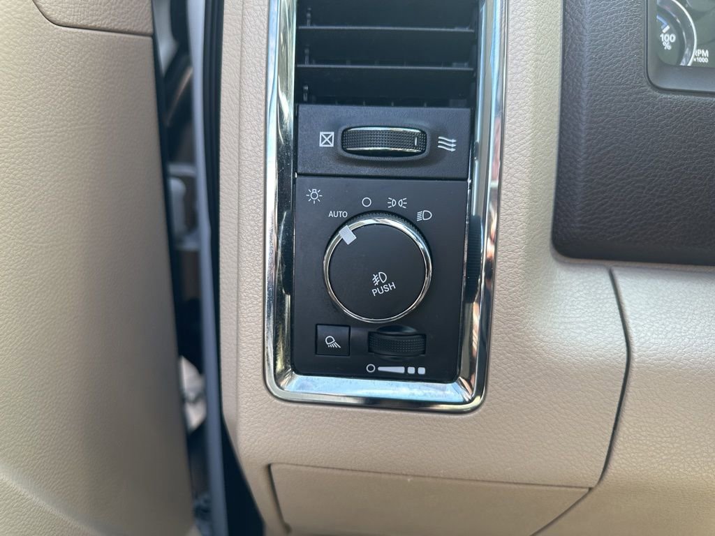 Used 2016 RAM 2500 Laramie image 14