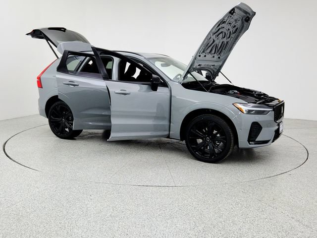 New 2026 Volvo XC60 B5 Ultra w/ Climate Package image 10