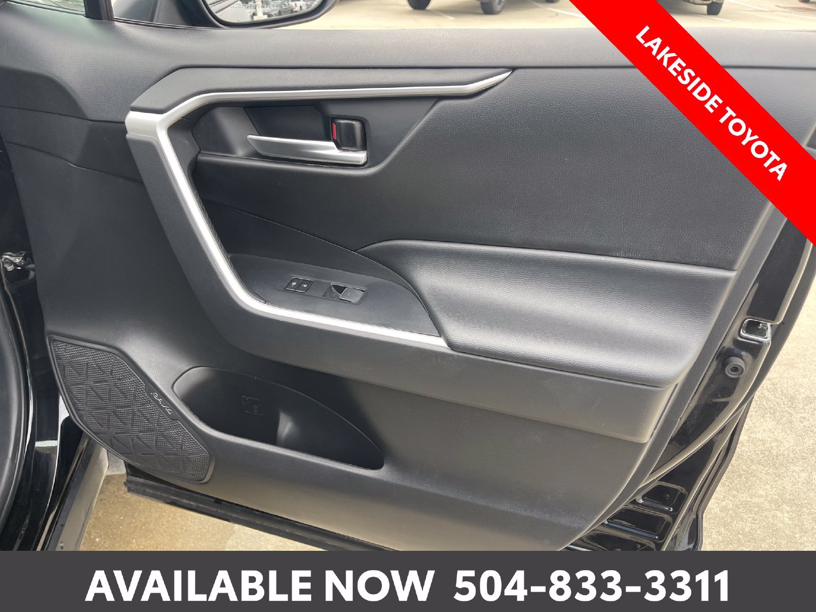 Certified 2025 Toyota RAV4 XLE FWD image 19