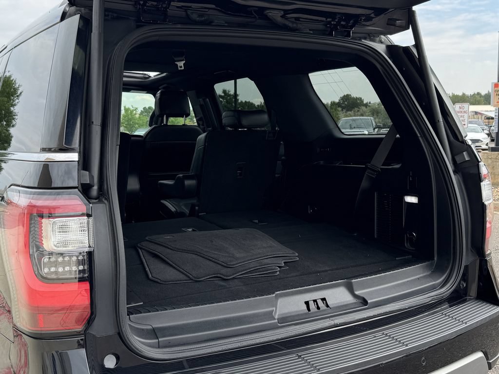 Used 2019 Ford Expedition Limited AWD/4WD image 11