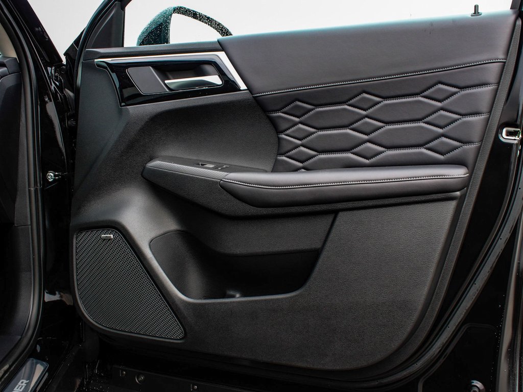 New 2026 Mitsubishi Outlander SEL AWD/4WD image 14