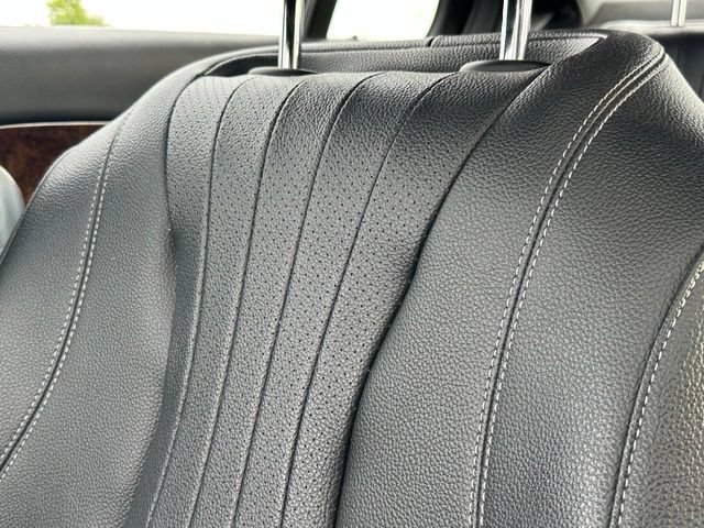Used 2018 Mercedes-Benz E 300 4MATIC image 28