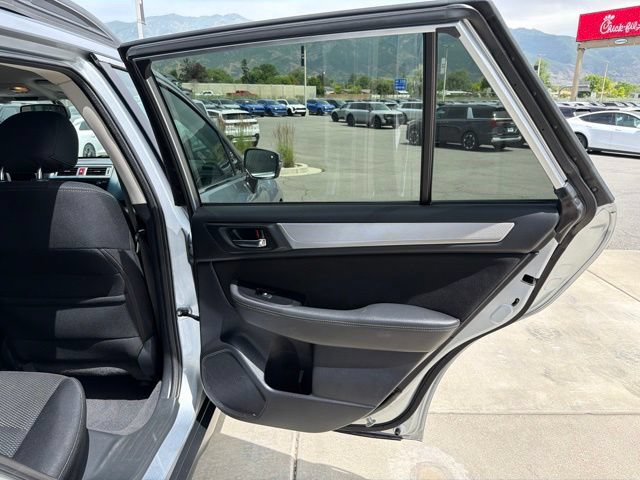 Used 2016 Subaru Outback 2.5i Premium AWD/4WD image 29