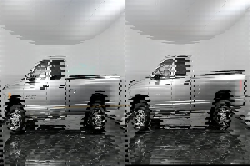 Used 2003 Dodge Ram 2500 Truck SLT image 7