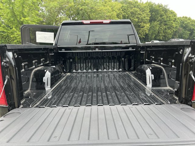 Used 2023 Chevrolet Silverado 1500 Custom Trail Boss w/ LPO, Dark Essentials Package AWD/4WD image 26