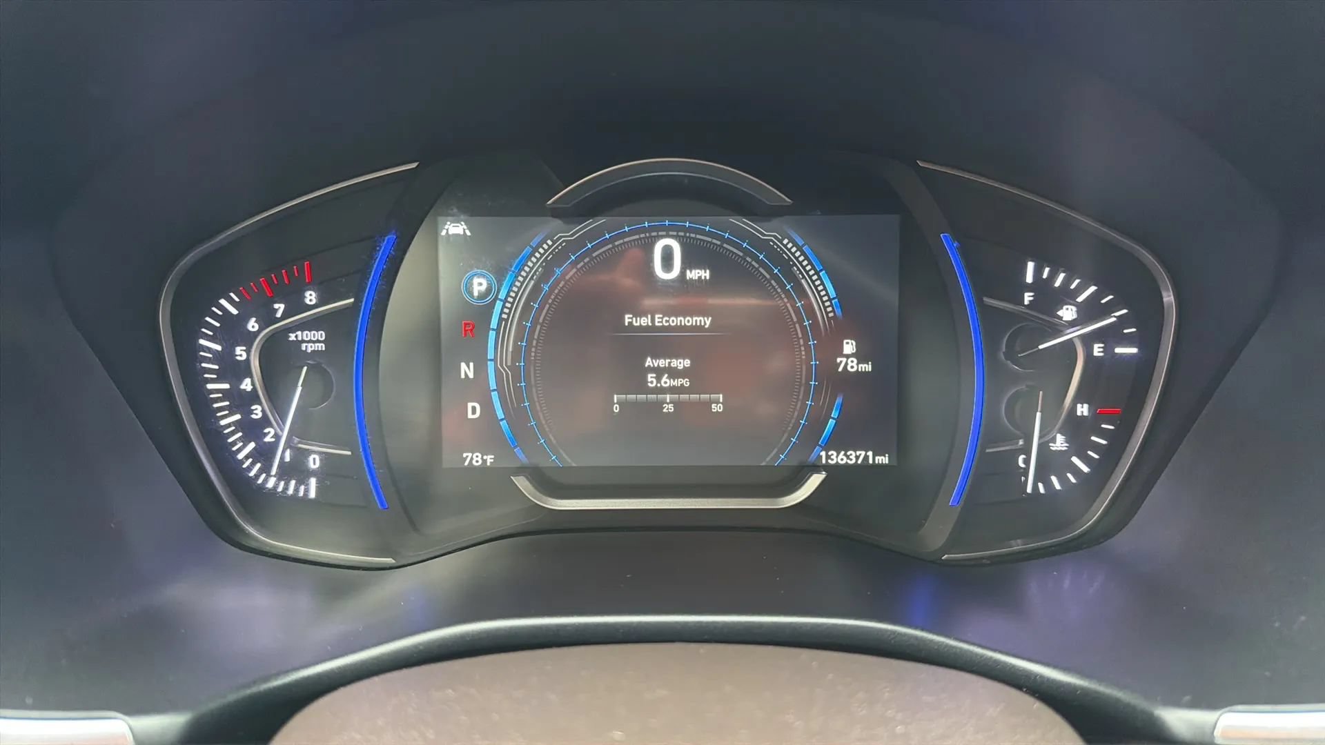 Used 2020 Hyundai Santa Fe Limited AWD/4WD image 16