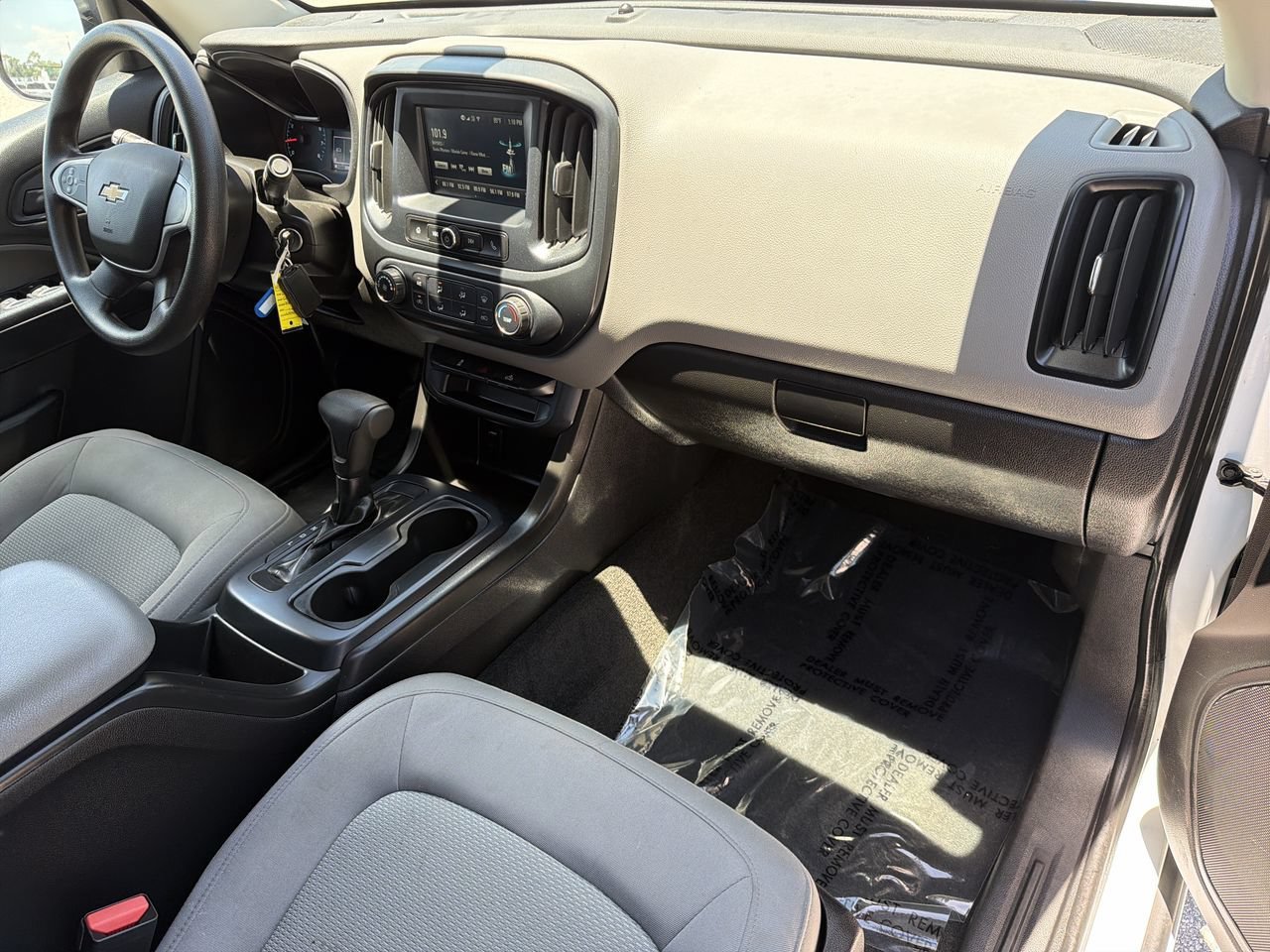Used 2017 Chevrolet Colorado W/T w/ WT Convenience Package RWD image 10