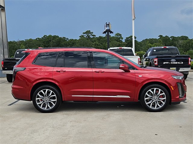 Used 2024 Cadillac XT6 Sport w/ Technology Package image 4