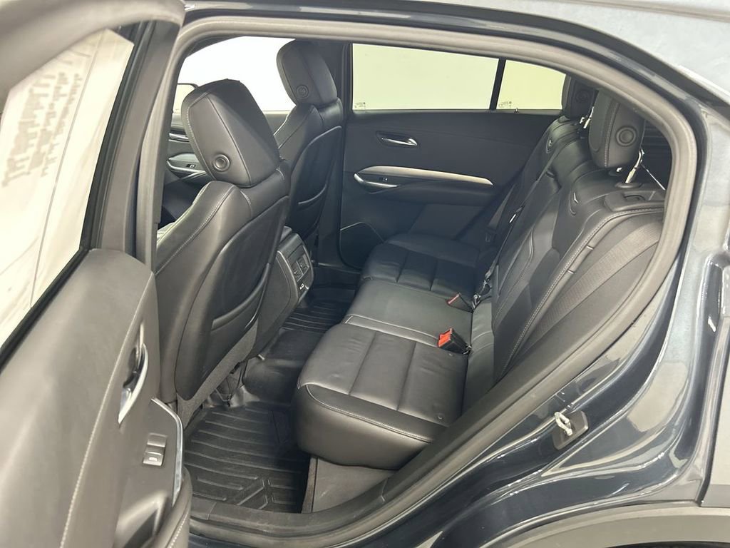 Used 2019 Cadillac XT4 Premium Luxury w/ Cold Weather Package AWD/4WD image 19