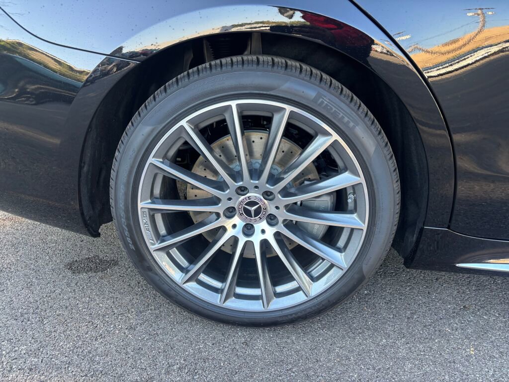 New 2026 Mercedes-Benz S 580 4MATIC Sedan image 8