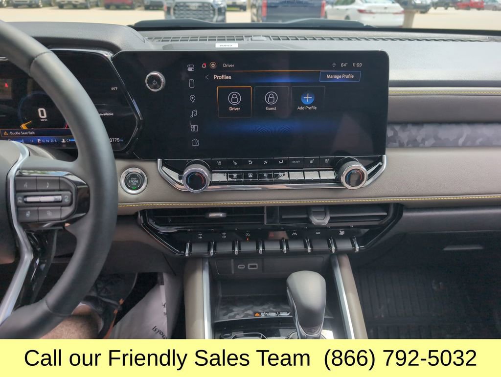 Used 2024 Chevrolet Colorado ZR2 w/ ZR2 Bison Edition AWD/4WD image 21