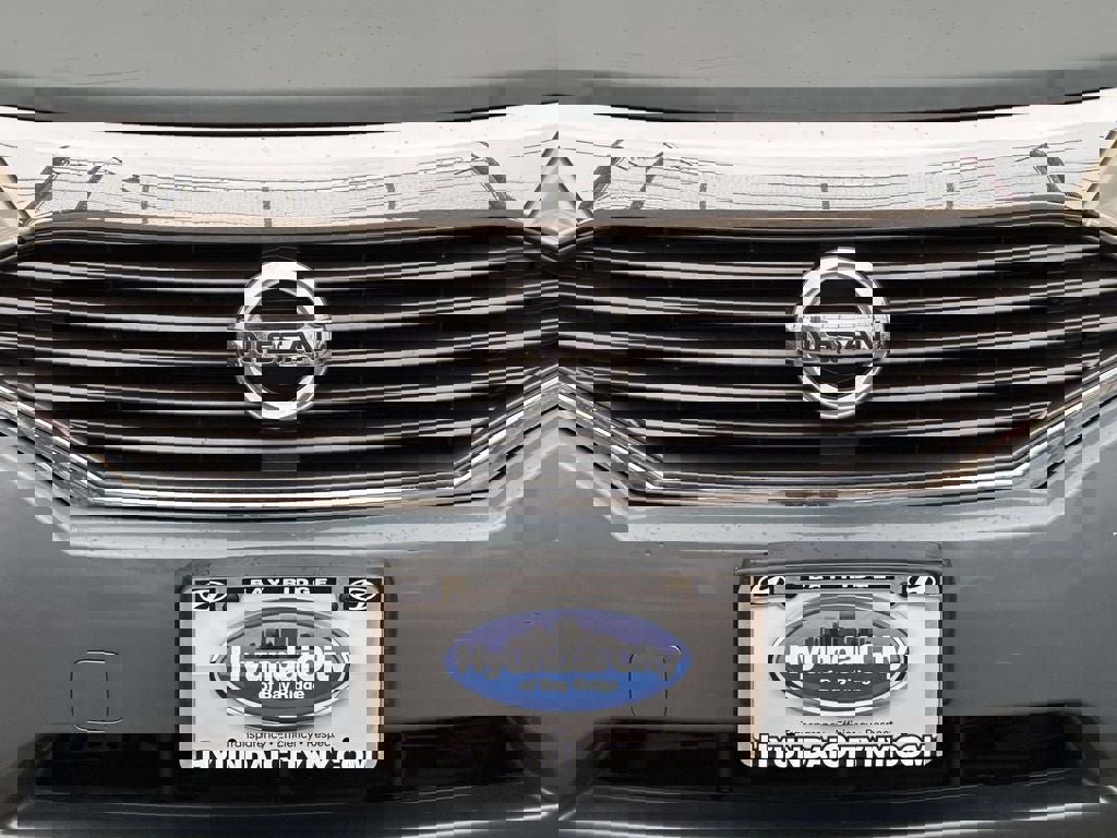 Used 2013 Nissan Quest SV image 12