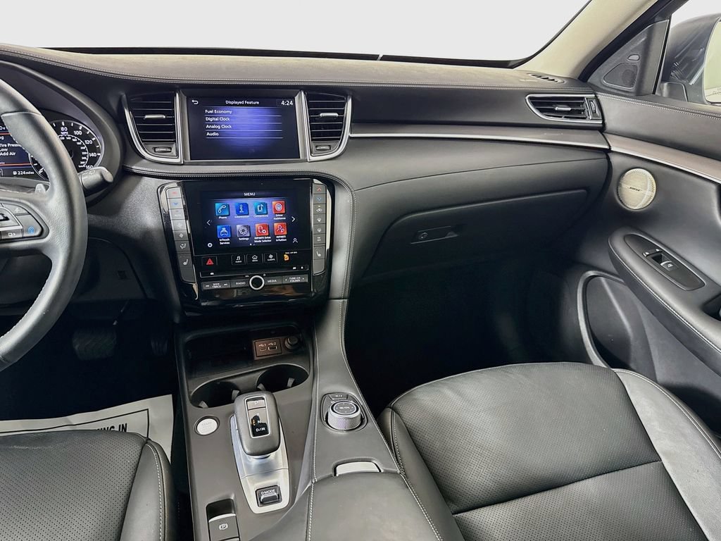 Certified 2023 INFINITI QX50 Luxe FWD image 32