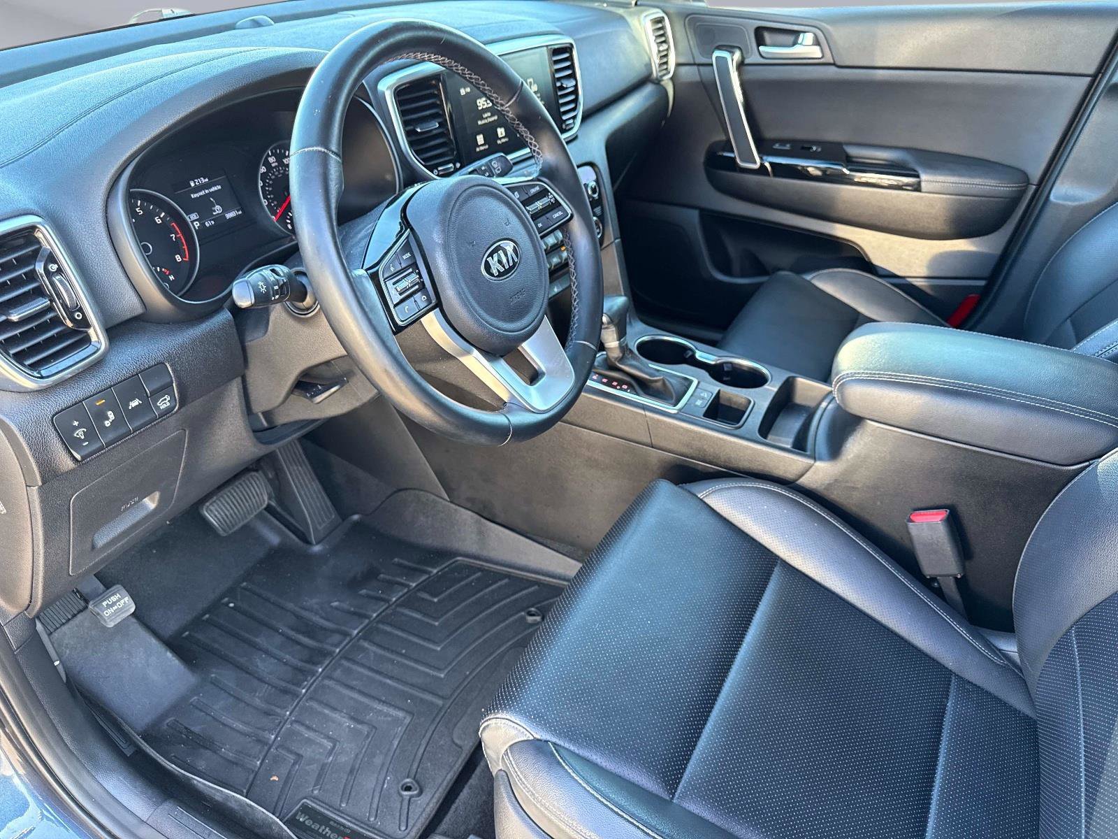 Used 2022 Kia Sportage EX image 24