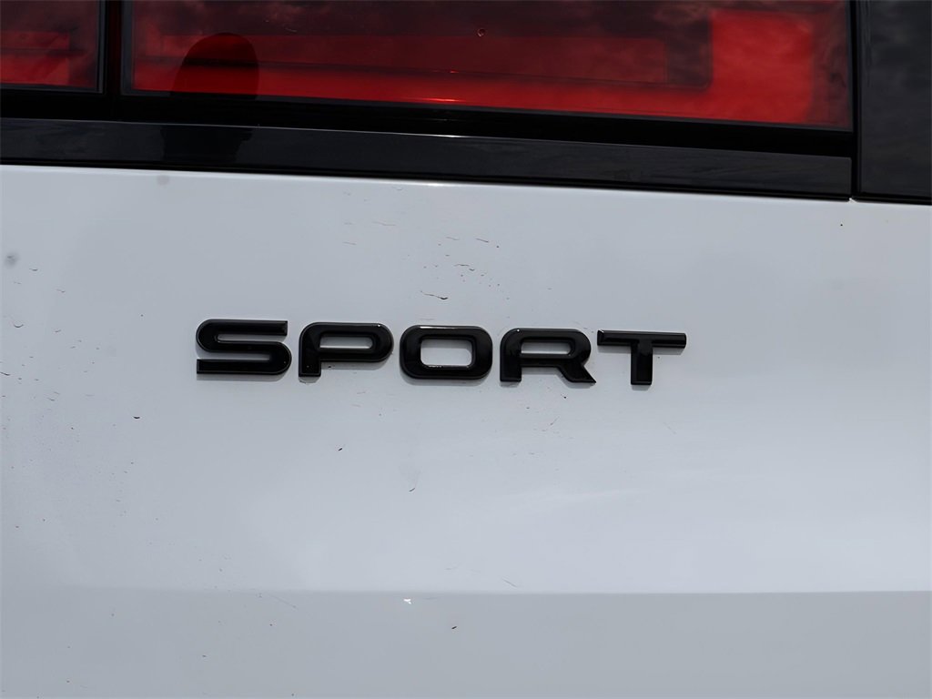 New 2025 Land Rover Range Rover Sport Dynamic SE image 8