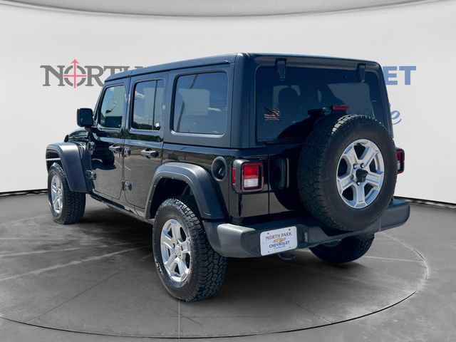 Used 2022 Jeep Wrangler Unlimited Sport AWD/4WD image 5