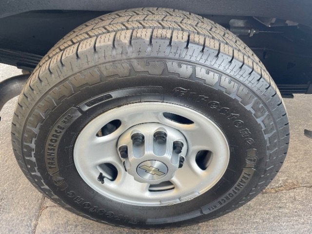 Used 2023 Chevrolet Express 3500 LS RWD image 25