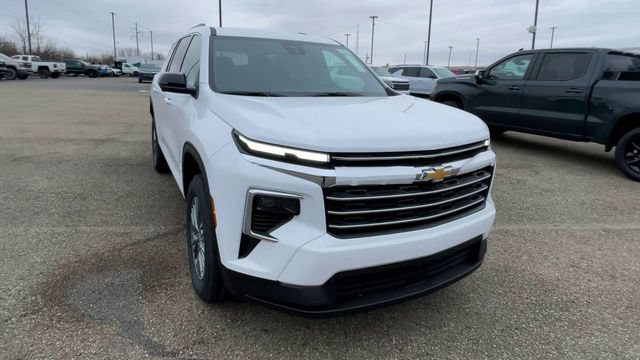 New 2026 Chevrolet Traverse LT w/ Driver Confidence Package FWD image 4