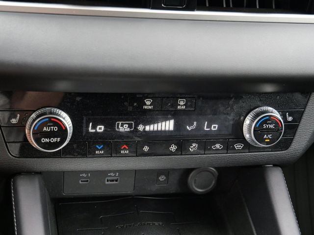 Used 2024 Mitsubishi Outlander SEL Black Edition AWD/4WD image 24