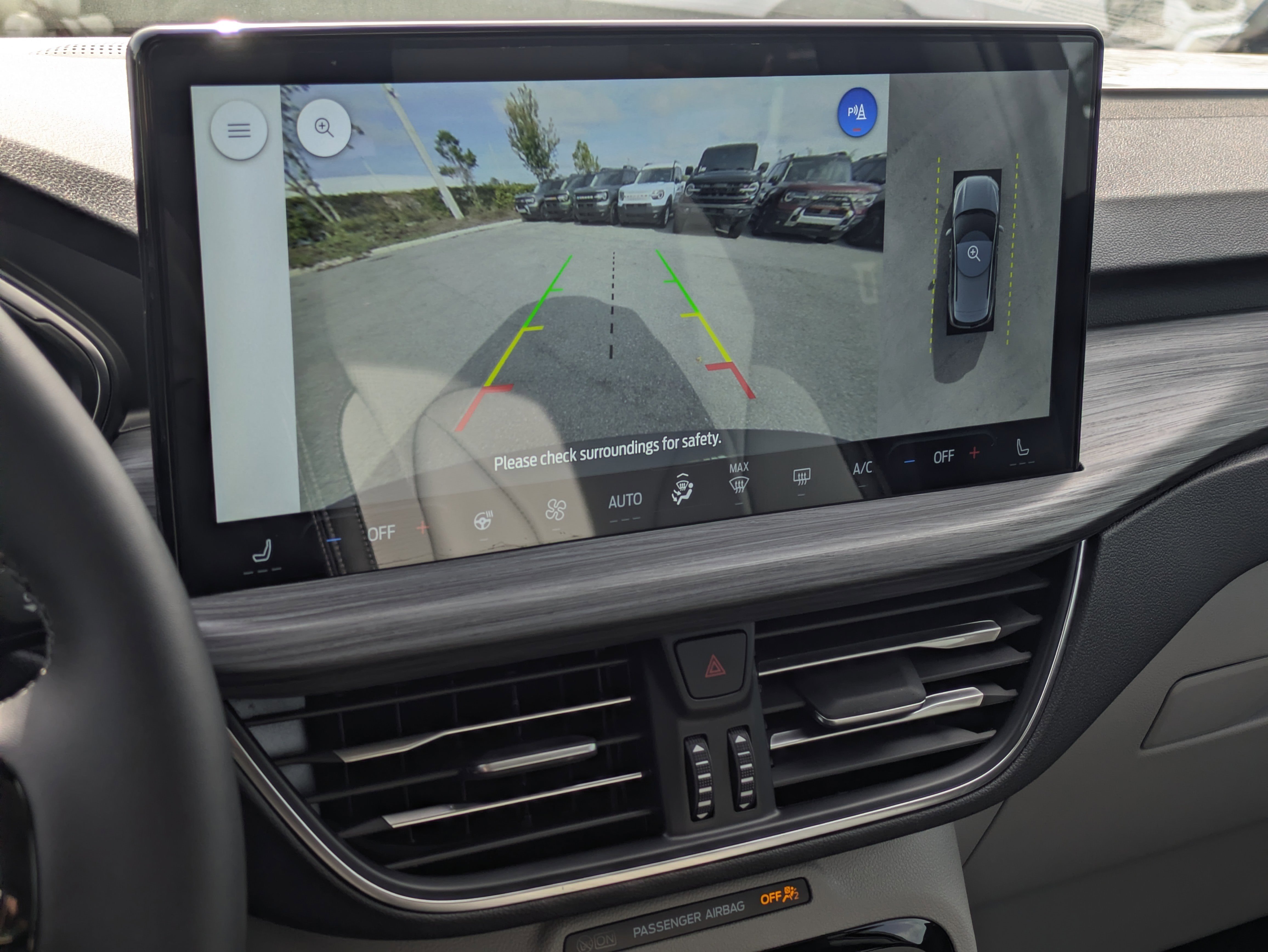 New 2026 Ford Escape SE w/ PHEV Premium Package image 31