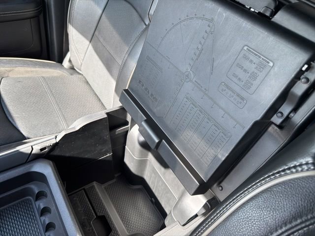 Used 2024 RAM 3500 Laramie w/ Night Edition image 38