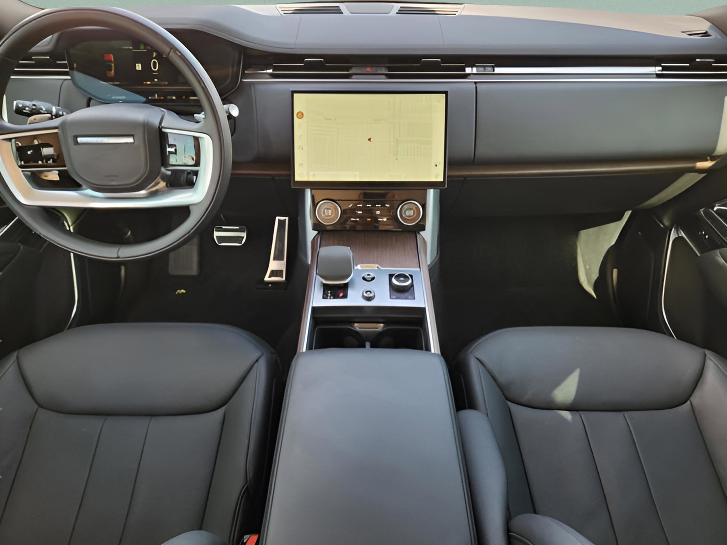 Used 2023 Land Rover Range Rover SE image 27