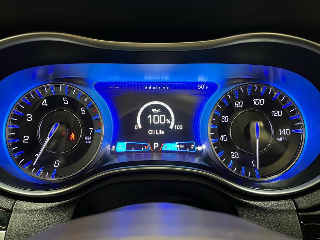 Used 2022 Chrysler 300 S image 6