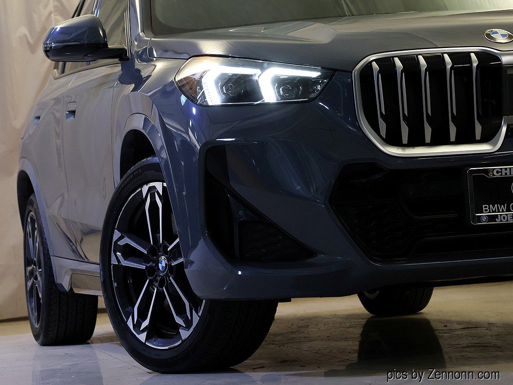 Certified 2023 BMW X1 xDrive28i w/ Premium Package AWD/4WD image 4