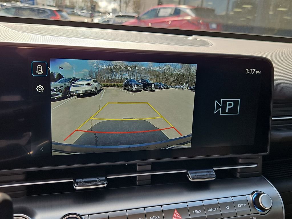 Used 2026 Hyundai Kona SEL Premium image 24