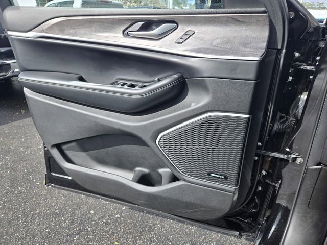 Used 2021 Jeep Grand Cherokee L Limited image 24