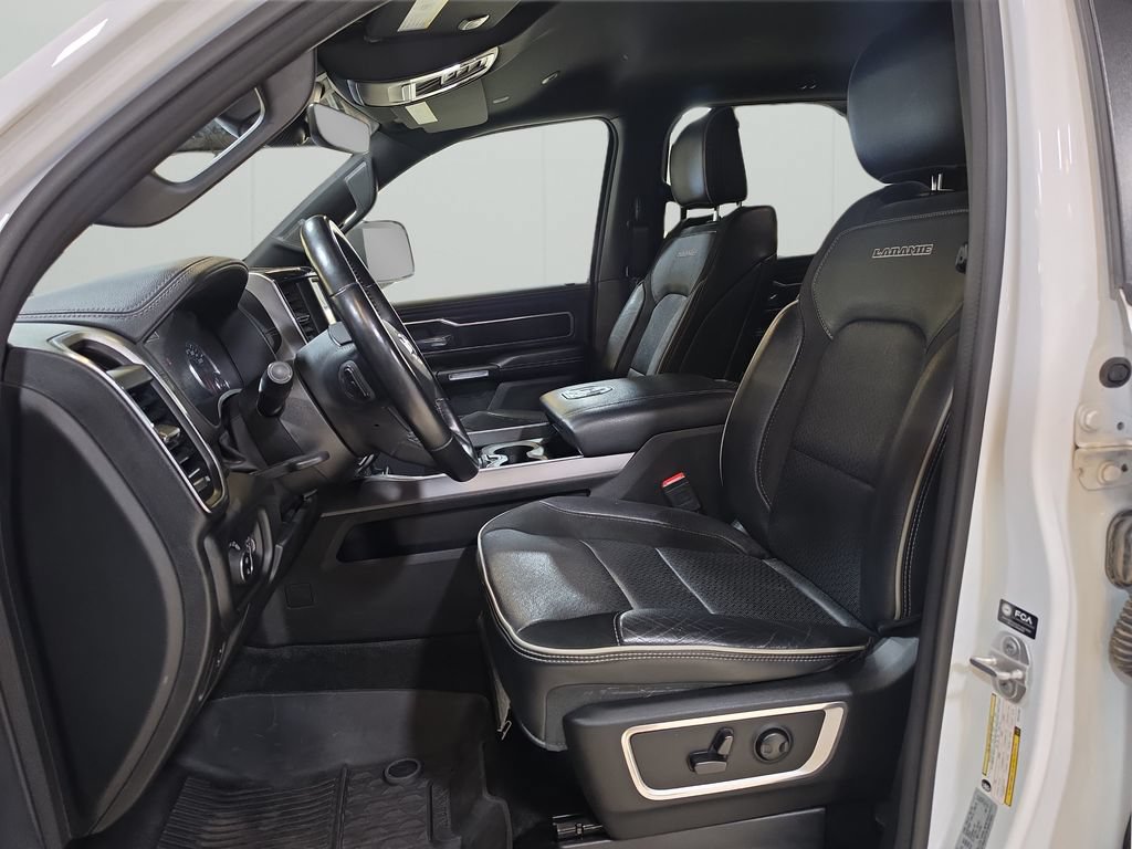 Used 2022 RAM 1500 Laramie w/ Sport Appearance Package AWD/4WD image 12