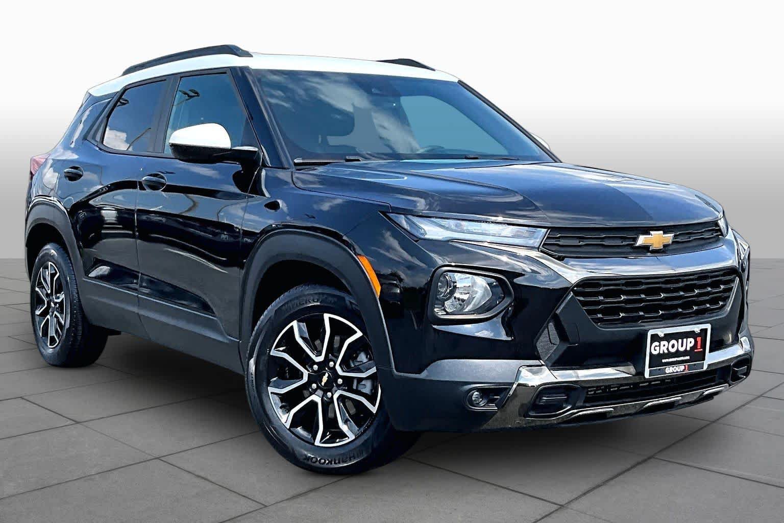 Used 2021 Chevrolet TrailBlazer ACTIV w/ Convenience Package FWD image 3