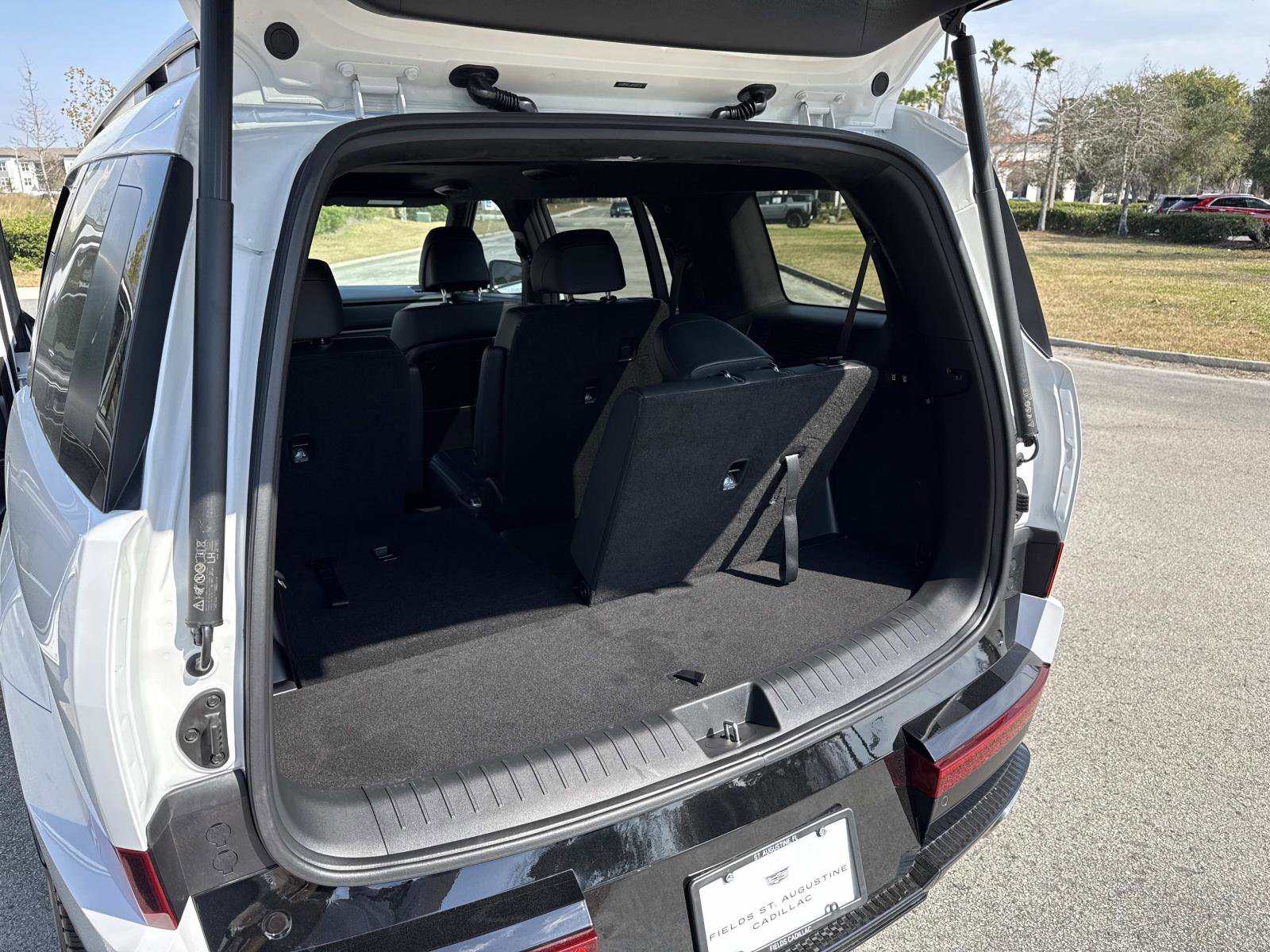 Used 2024 Hyundai Santa Fe Calligraphy image 11