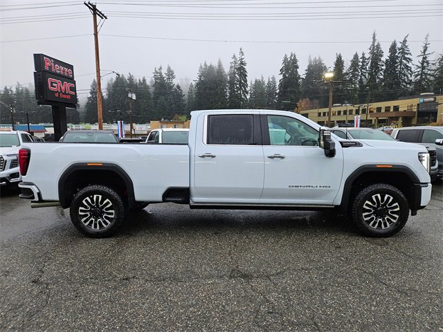 New 2026 GMC Sierra 3500 Denali Ultimate image 3