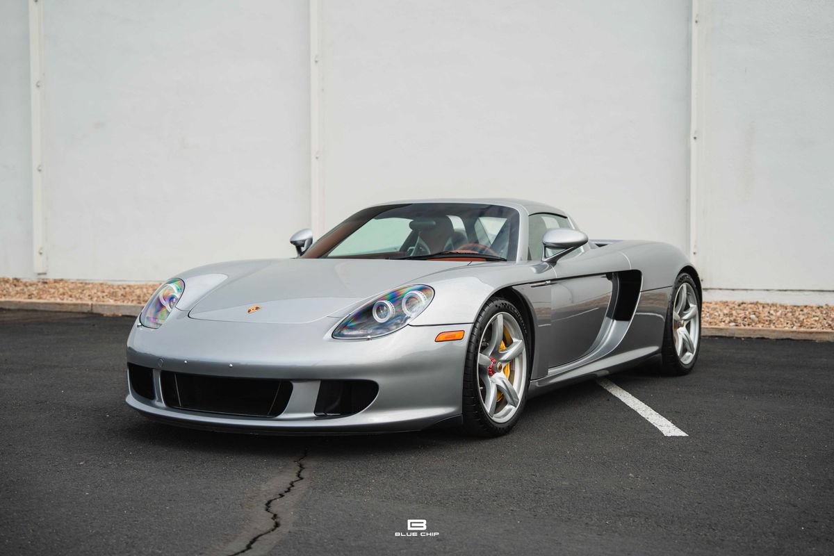 Used 2004 Porsche Carrera GT RWD image 11