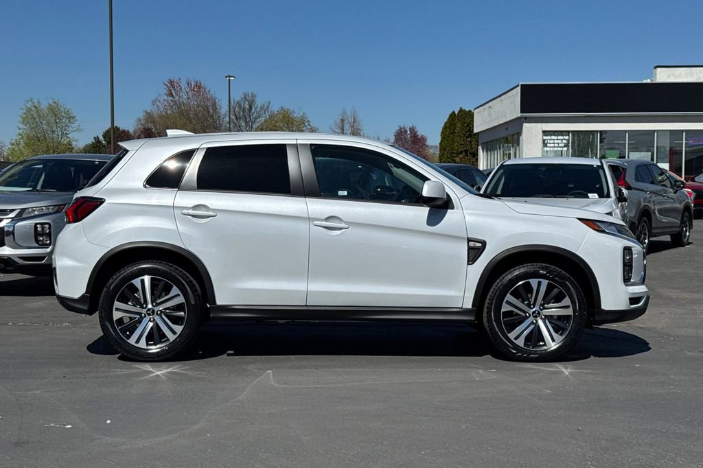 New 2026 Mitsubishi Outlander Sport ES AWD/4WD image 3