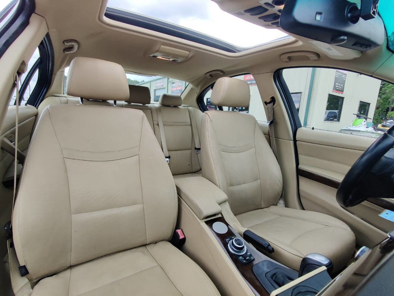 Used 2011 BMW 328i Sedan image 27