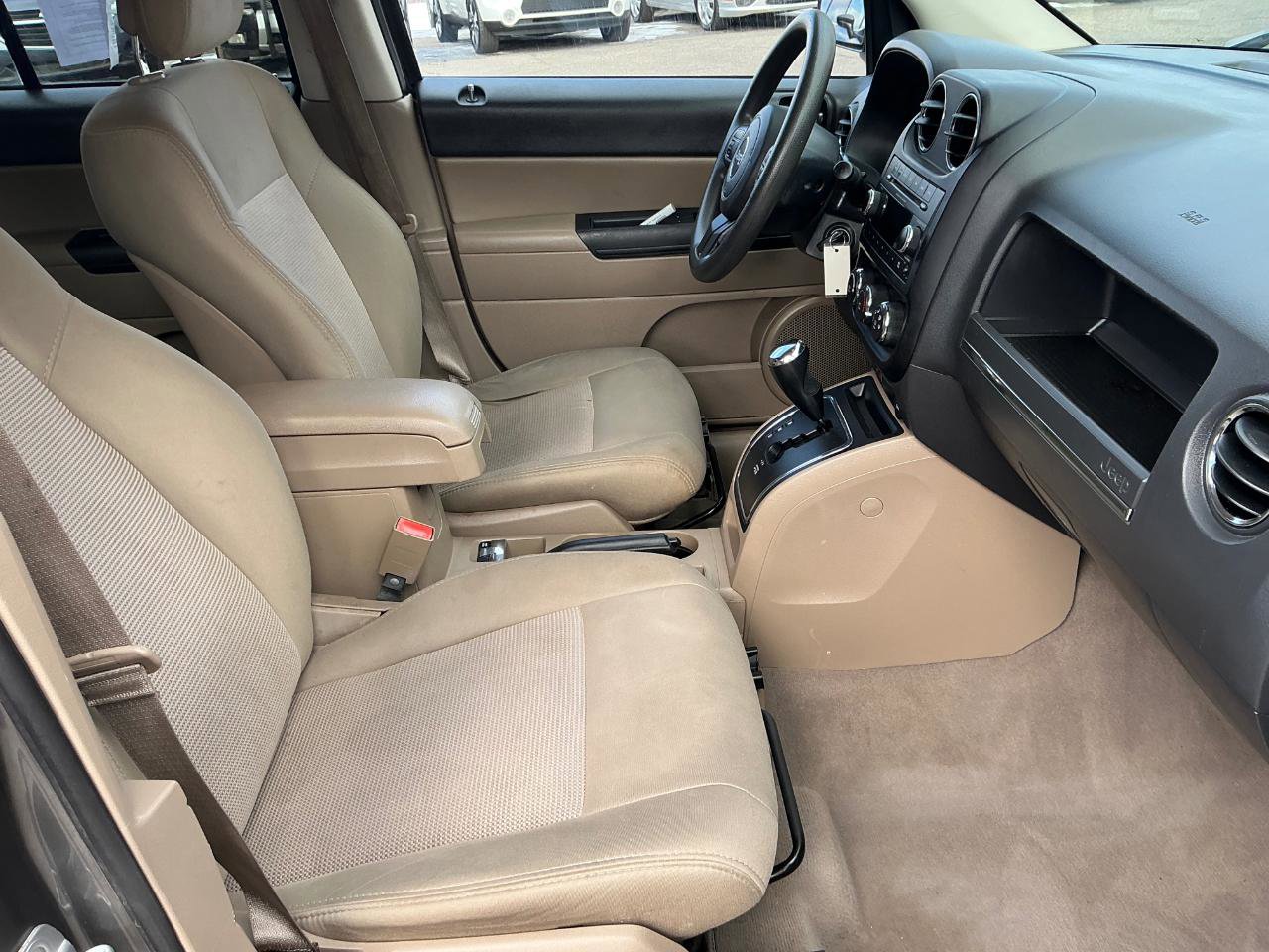 Used 2012 Jeep Compass Sport image 10