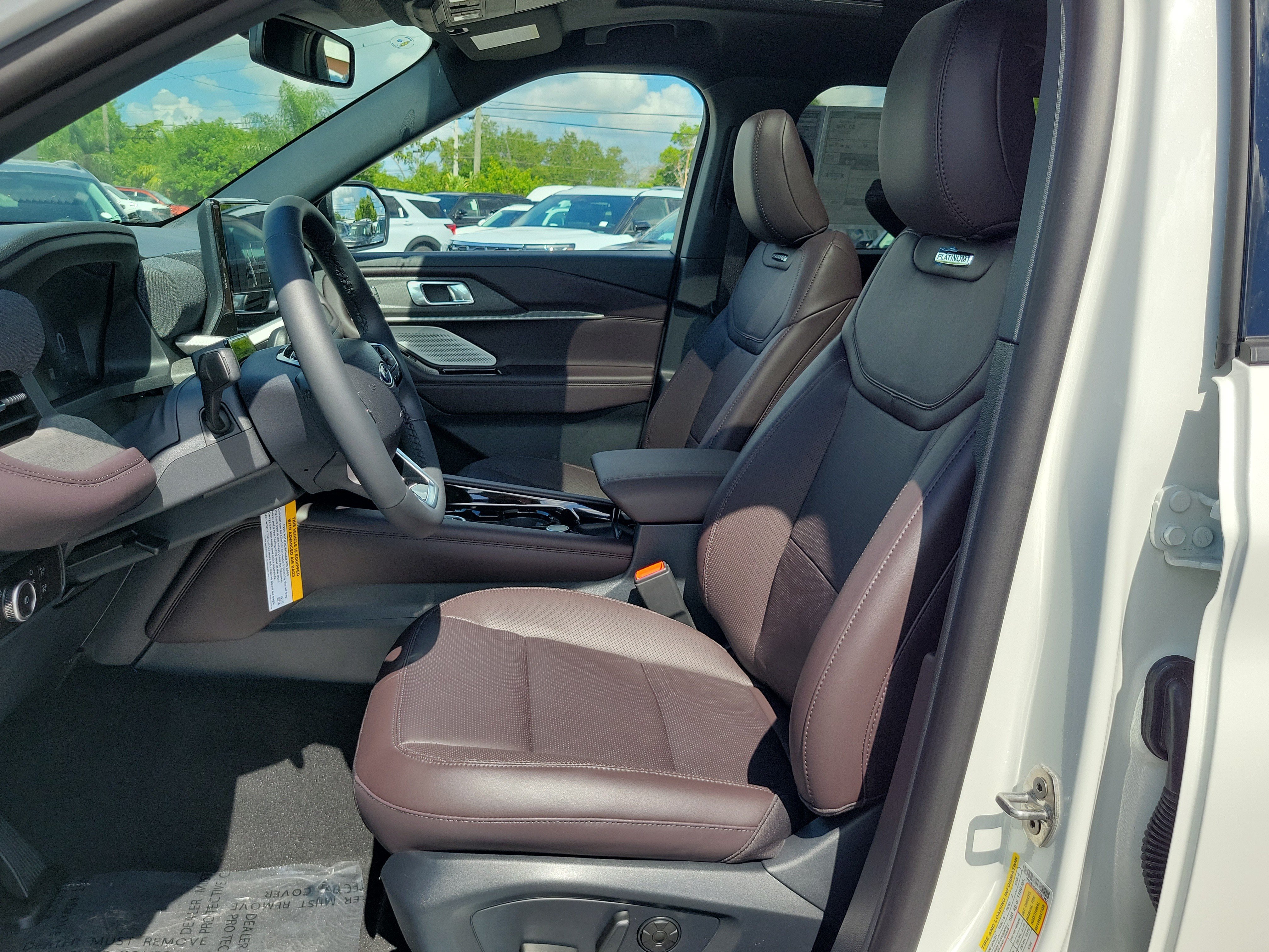 New 2026 Ford Explorer Platinum RWD image 9
