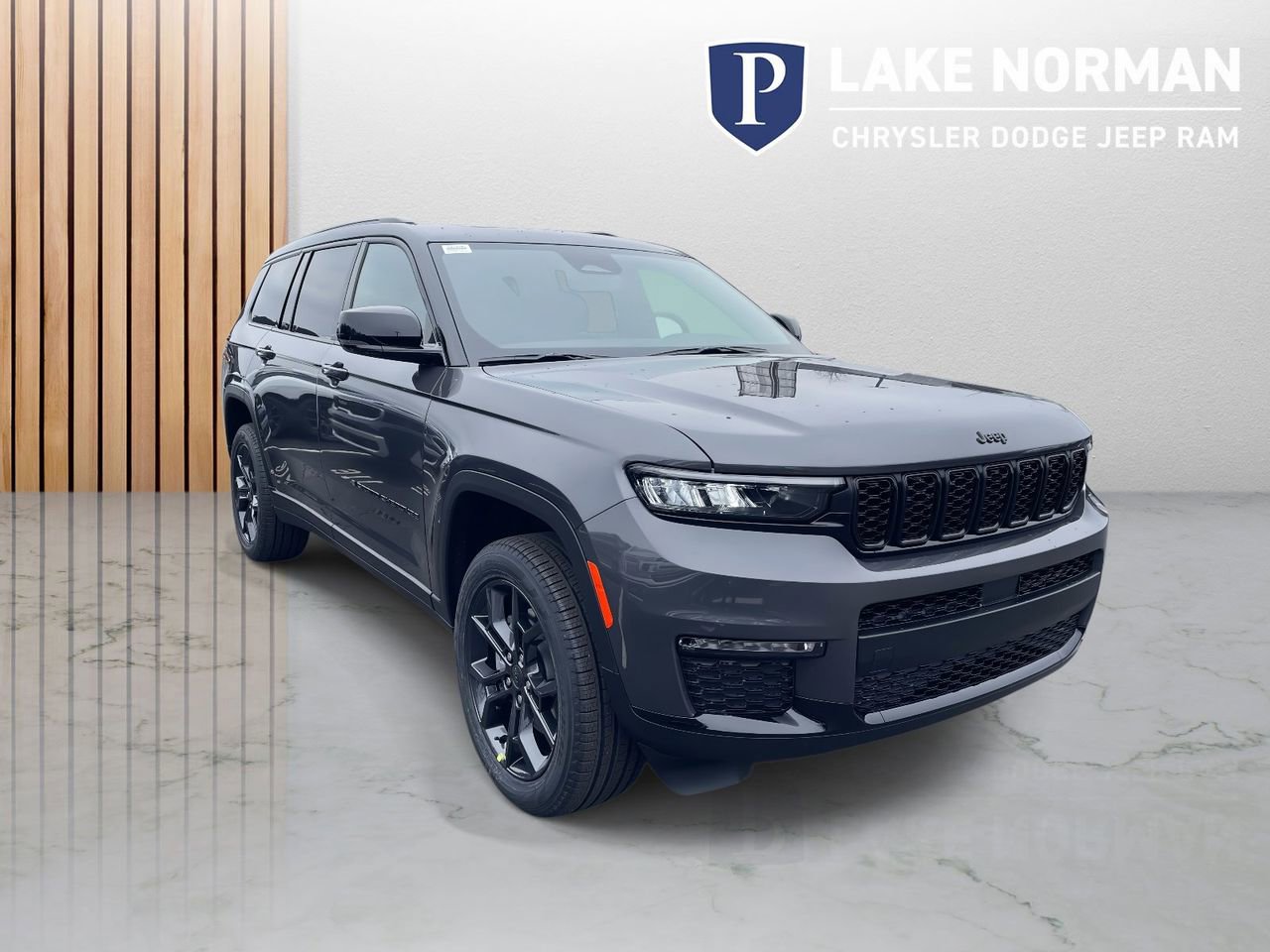 New 2025 Jeep Grand Cherokee L Limited image 2