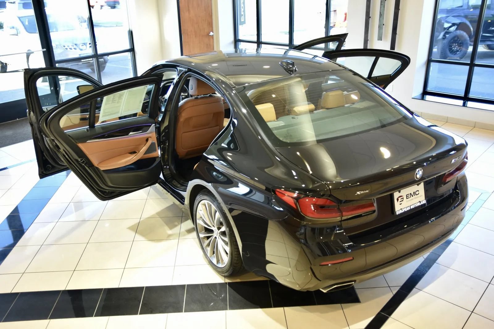 Used 2022 BMW 530i xDrive w/ Premium Package AWD/4WD image 8