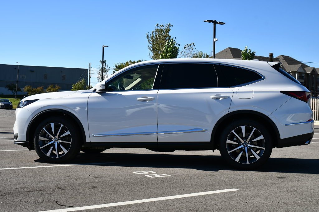 Certified 2026 Acura MDX w/ Technology Package AWD/4WD image 7