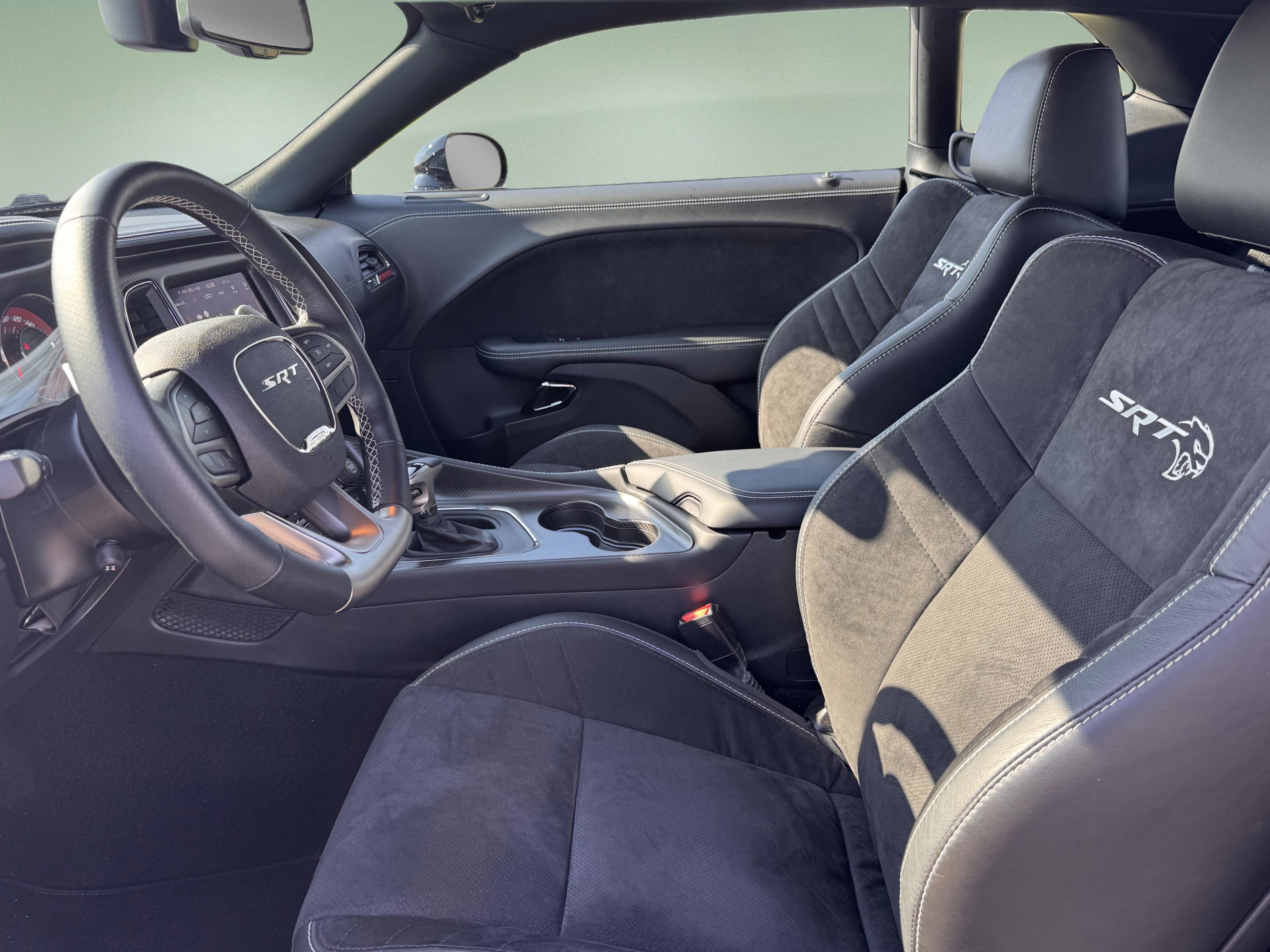 Used 2023 Dodge Challenger SRT Hellcat image 11