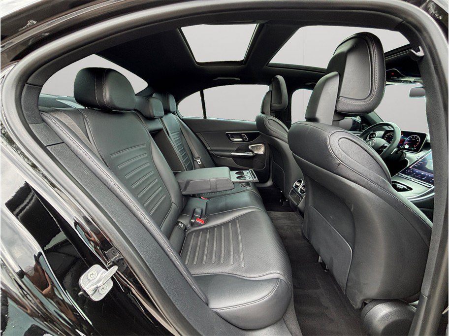 Used 2024 Mercedes-Benz C 300 Sedan image 44